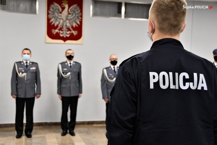 Nowi funkcjonariusze zasilą szeregi śląskiej policji....