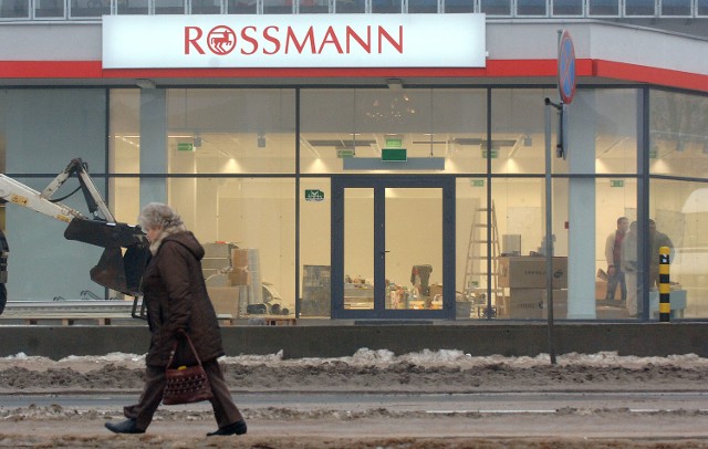 Okoliczni mieszkańcy są zadowoleni, że teraz po sąsiedzku będą mieli drogerię, a nie sklep spożywczy. - Gdy było tu Bomi, to przeszkadzał nam hałas - szum wentylatorów, rozładunek. Liczymy, że teraz będzie spokojnie - mówią.