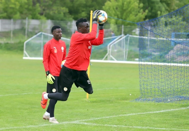 Mistrzostwa świata U-20. Reprezentanci Senegalu ćwiczyli  na stadionie łódzkiej Szkoły Mistrzostwa Sportowego 