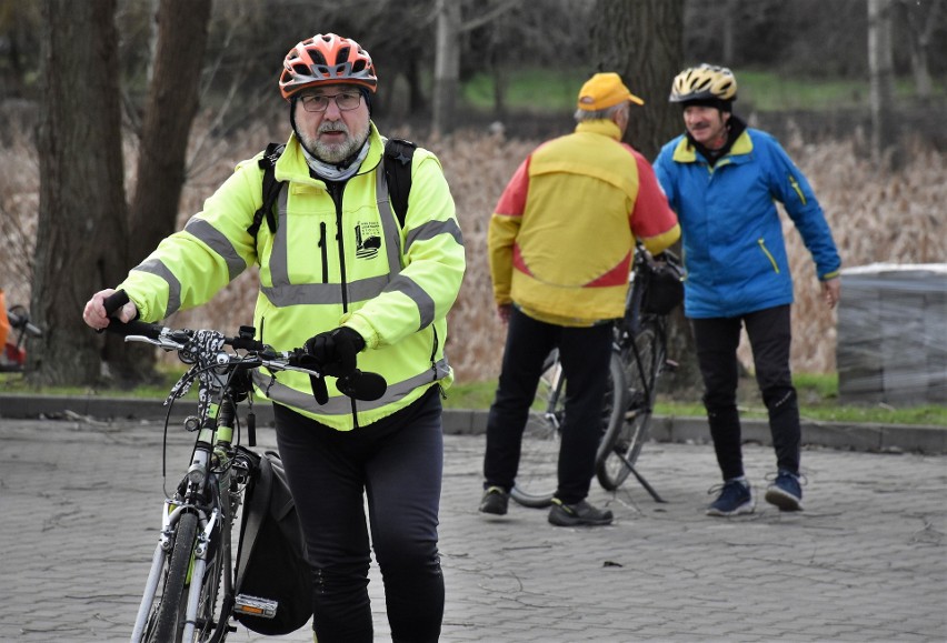 Klub Turystyki Rowerowej "Goplanie" zaprosił cyklistów do...