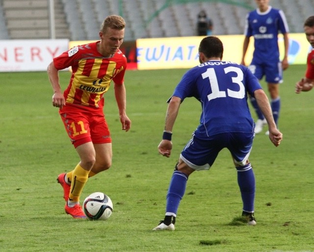 Tomasz Zając (z piłką) zagra w piątek przeciwko swojej byłej drużynie. 