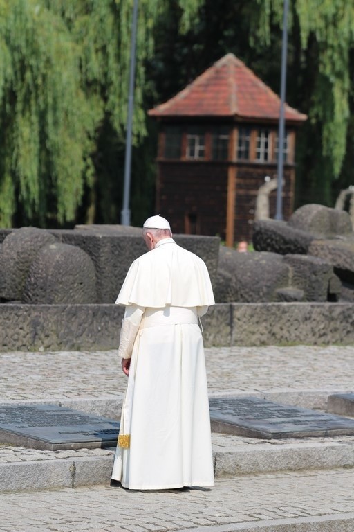 Papież Franciszek w Auschwitz Birkenau