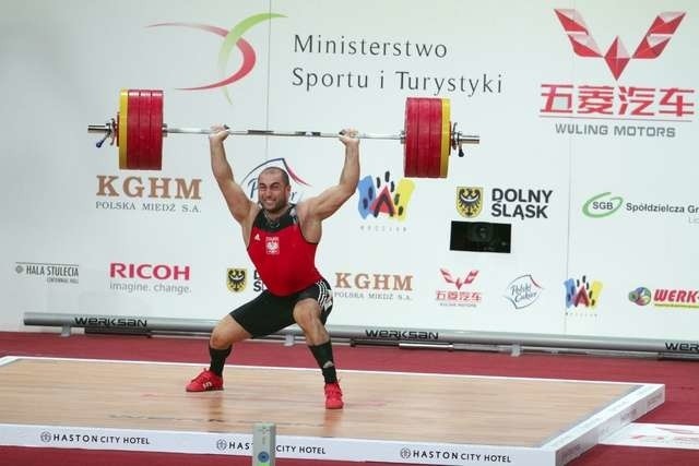 Arsen Kasabijew na mistrzostwach Europy został zgłoszony w wadze plus 105 kg