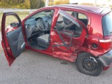 Wypadek na obwodnicy Gołdapi. Kobieta wypadła z auta