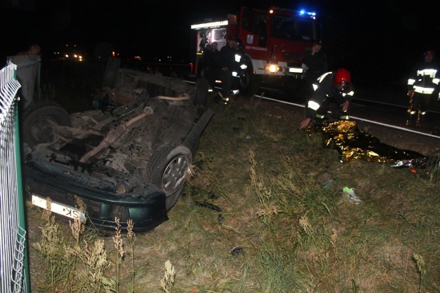 Wypadek w Prochowicach. Dwie osoby nie żyją