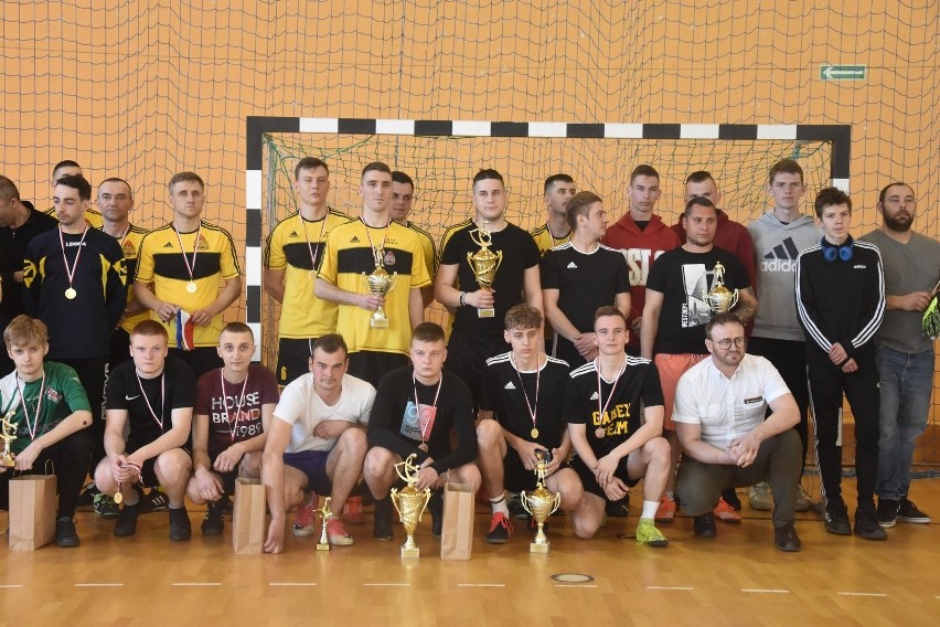 Drużyna ochotników OSP spod Brodnicy w sportowym wydaniu