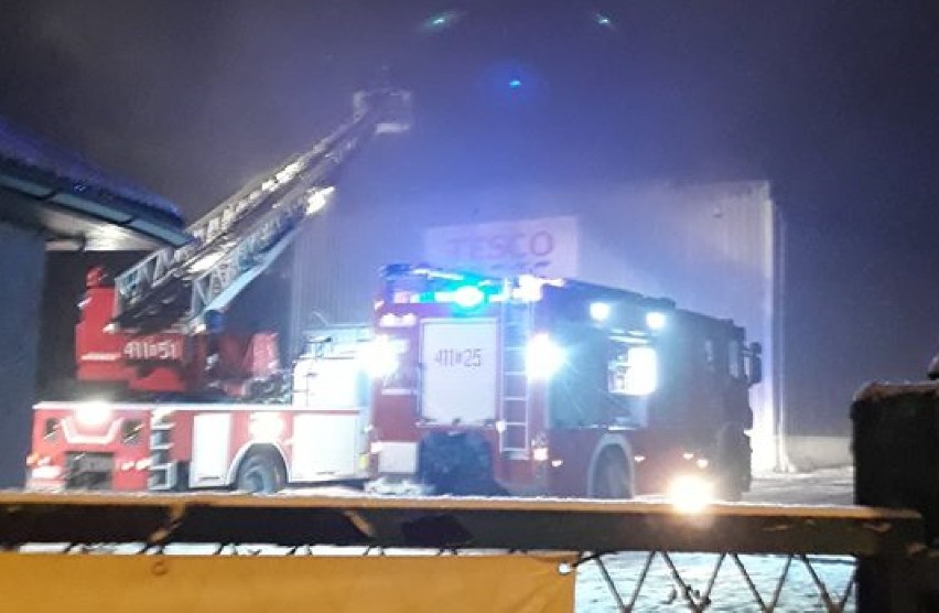 Pożar Tesco w Bytomiu w nocy z 15 na 16 grudnia 2018