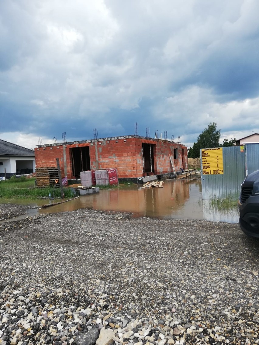 Mieszkańcy ulicy Niemena w Lublińcu są regularnie zalewani...