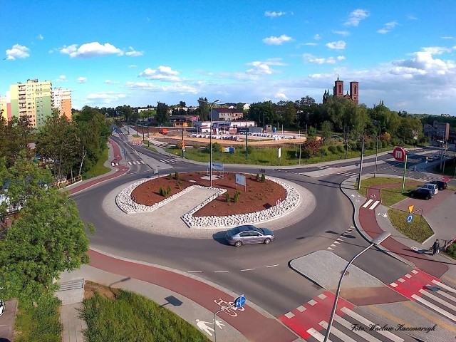 Tak wyglądają efekty największej inwestycji drogowej w historii Czeladzi Zobacz kolejne zdjęcia/plansze. Przesuwaj zdjęcia w prawo - naciśnij strzałkę lub przycisk NASTĘPNE