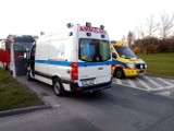 W Korytnicy w gminie Szydłów dziecko wypadło z okna ośrodka wypoczynkowego! Śmigłowiec zabrał je do szpitala w Kielcach [WIDEO]