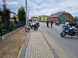 Wypadek w Jejkowicach. Motocykl zderzył się z samochodem osobowym, motocyklista w szpitalu