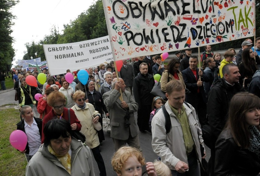 Marsz Życia przeszedł ulicami Lublina (ZDJĘCIA, WIDEO)