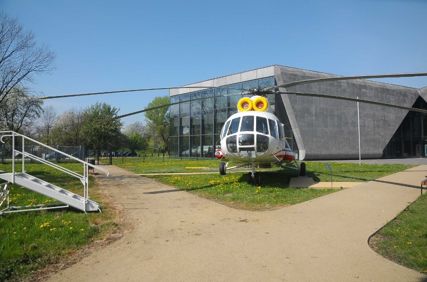 Papieski śmigłowiec w Muzeum Lotnictwa w Krakowie.