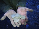 To prawdziwa sensacja! 89 srebrnych talarów w Kożuchowie. To najważniejszy skarb numizmatów w Lubuskiem [ZDJĘCIA]