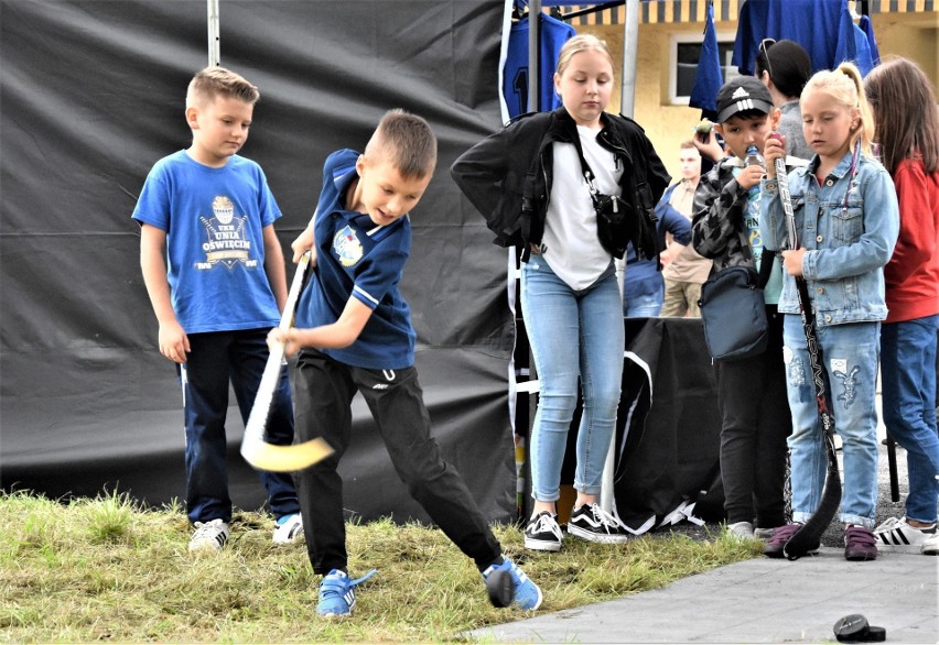 UKH Unia Oświęcim przez cały rok podejmuje wiele akcji...