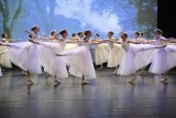 „Umówmy się na Gołębiej”: Tańczymy w dobrym towarzystwie – pokaz baletowy uczniów Szkoły Baletowej w Poznaniu