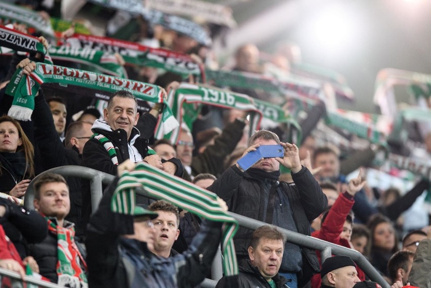 W sobotę (09.11) Legia Warszawa wygrała u siebie z Górnikiem...