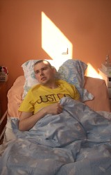 27-latek z Sobolowa chce żyć. Lekarze nie dawali mu szans. Wkrótce opuści szpital