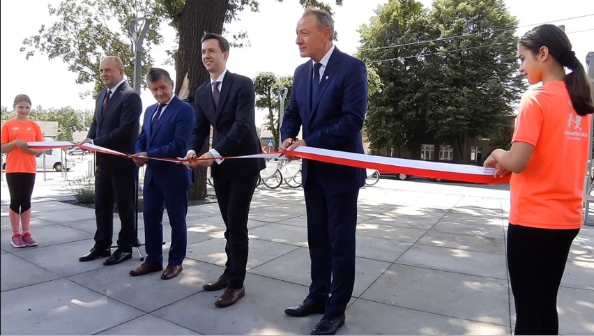 Otwarcie centrum przesiadkowego w Oleśnie