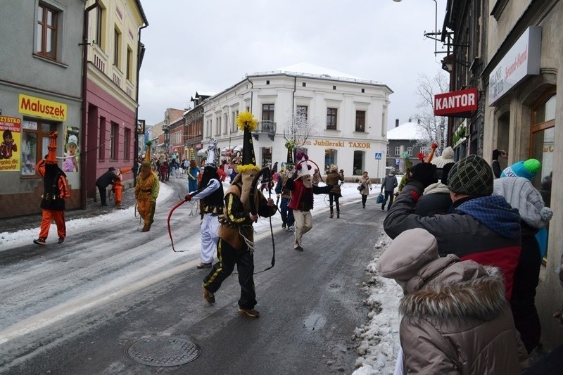 Żywiec: jukace, dziady żywieckie przeszły ulicami miasta [ZDJĘCIA]