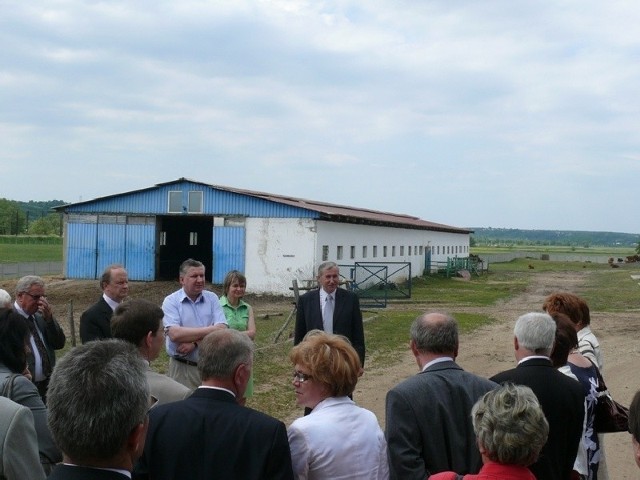 Radni odwiedzili jedno z gospodarstw w Stawie Kunowskim (gmina Brody). 