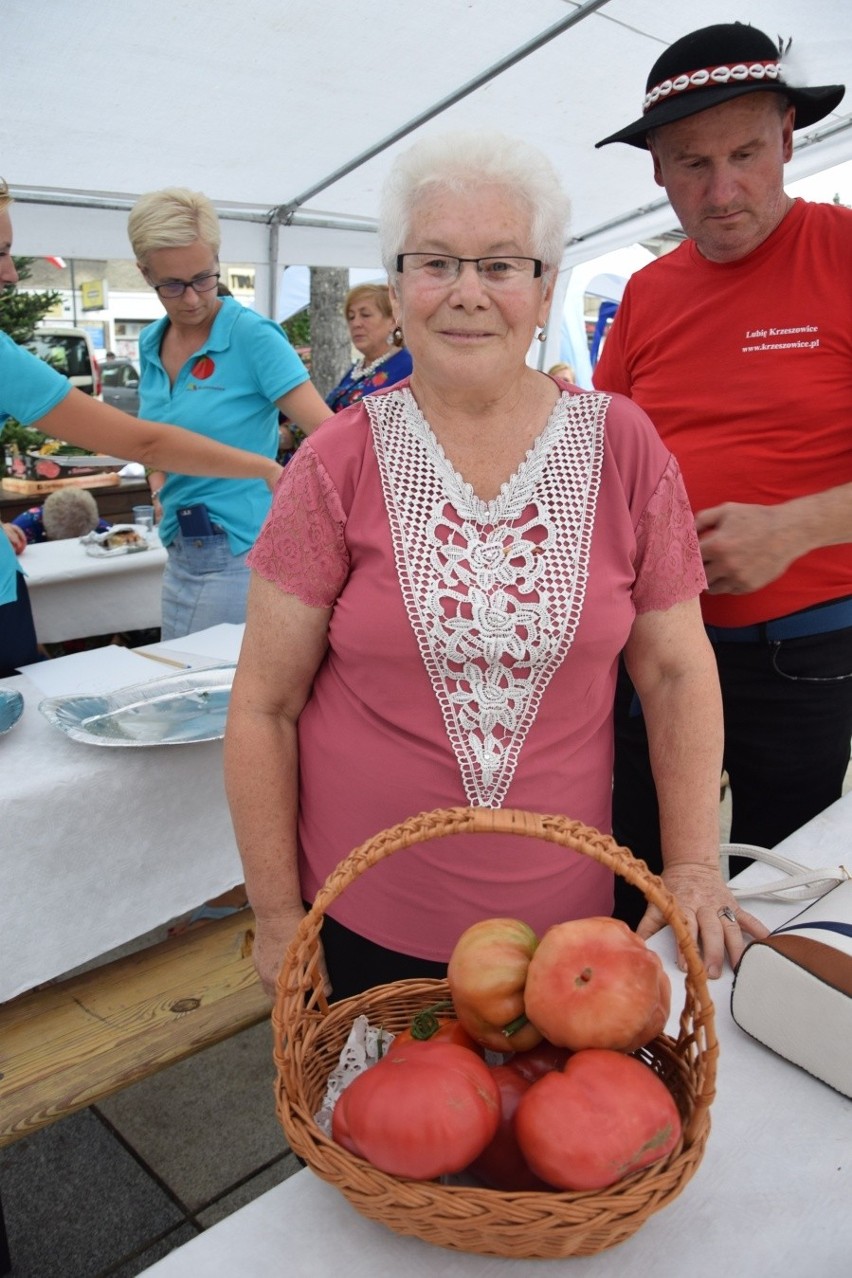 Pomidorowe święto w Krzeszowicach. Konkursy z warzywnymi okazami 