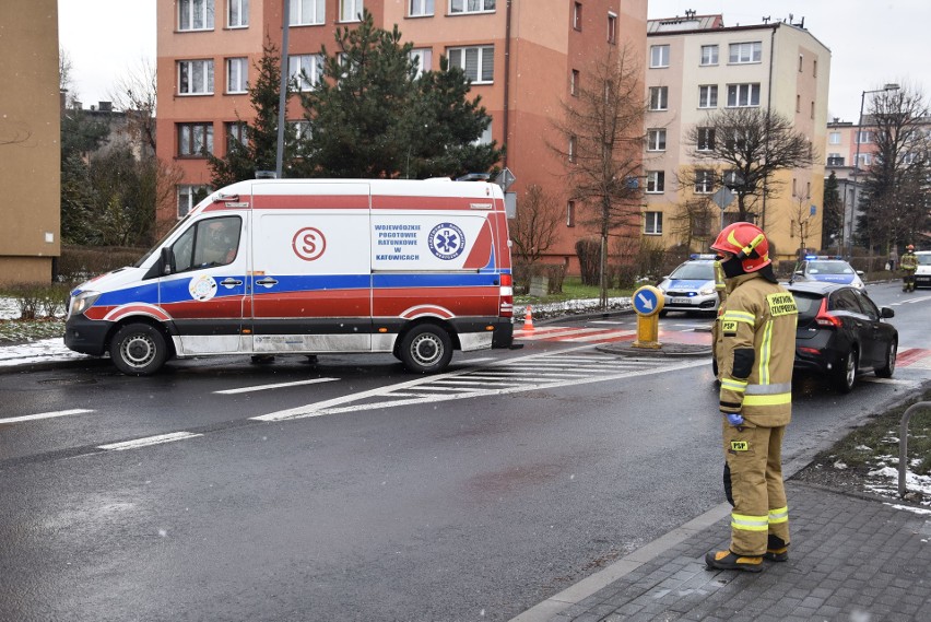 Wypadek w Rybniku na Wyzwolenia, w okolicach przejścia dla...