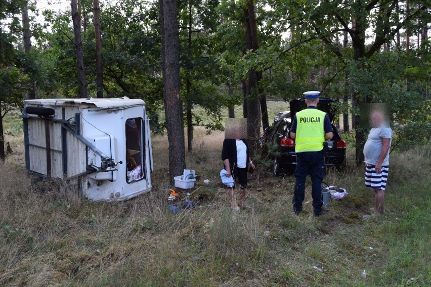 Masę szczęścia w nieszczęściu mieli uczestnicy wypadku koło...