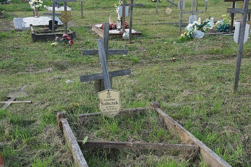 Najsmutniejszy cmentarz Łodzi robi przygnębiające wrażenie..