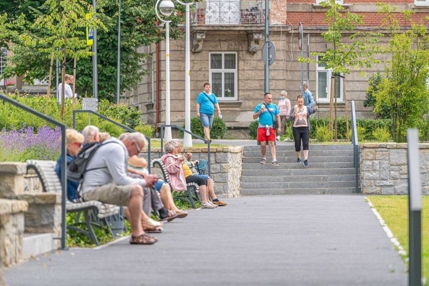 Krynica-Zdrój przeżywa prawdziwe oblężenie turystów i...