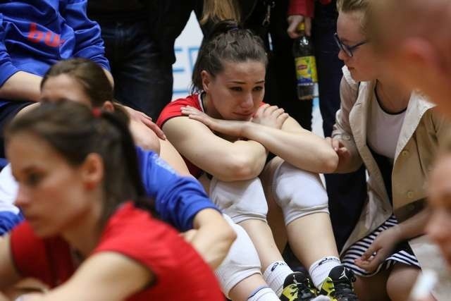 Po przegranym przez Budowlane (na zdjęciu Roksana Brzóska) półfinale z ŁKS-em Łódź pojawiły się łzy