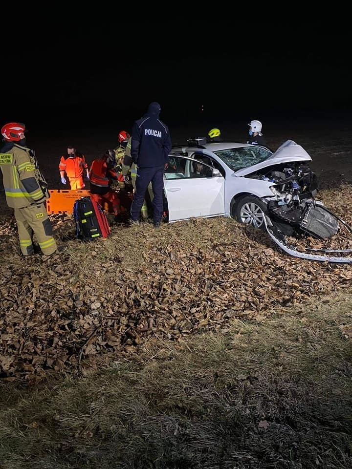 Wypadek pomiędzy Wilczkowem a Kwietnem niedaleko Środy...