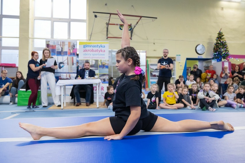 Młodzi Gimnastycy walczyli o puchar Akademii GIMSTAR 