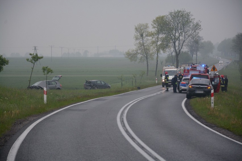 Groźnie wyglądająca kolizja w powiecie sępoleńskim [zdjęcia] 