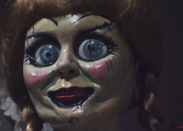 Horror "Annabelle" został wyreżyserowany przez Johna R. Leonettiego w 2014 roku.