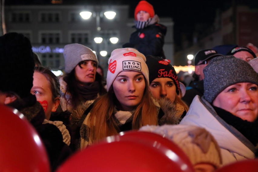 Światełko do nieba, licytacje i koncert Feel na finał WOŚP w...