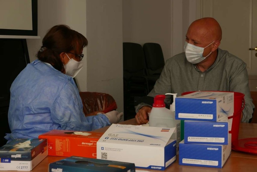 Przebadano 200 pracowników słupskiego MOPR w kierunku koronawirusa. Wszyscy są zdrowi