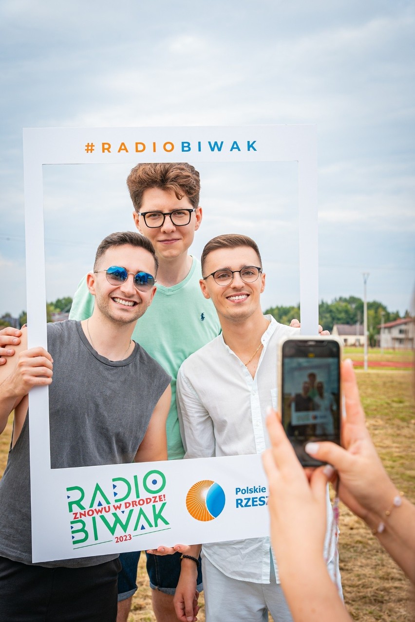 Radio Biwak z gwiazdami zakończyło nad zalewem Podwolina w Nisku letnia trasę. Zobacz zdjęcia