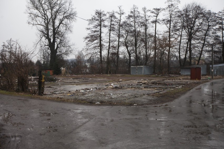 Kraków. Park rzeczny Dłubni wykrusza się. Firma kupiła działkę z młynem