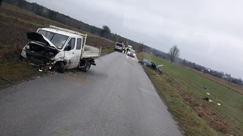 W wypadku na drodze w Marianowie jedna osoba została ranna.