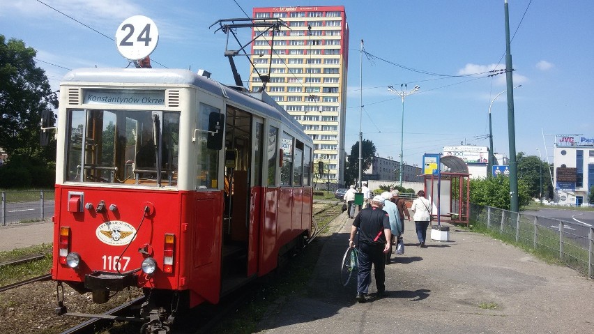 Stary tramwaj typu 4N do końca wakacji obsługiwać będzie...