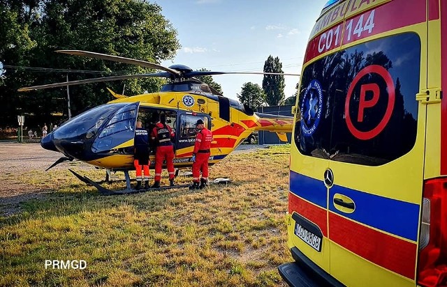 47-latka kobieta z raną kłutą została przetransportowana do szpitala w Grudziądzu. Policjanci zatrzymali jej partnera - 46-letniego mężczyznę, który oczekuje na przesłuchanie.