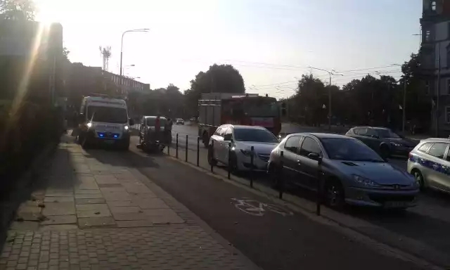 Wypadek osobówki i motocykla na al. Grunwaldzkiej w Gdańsku 21.09.2018