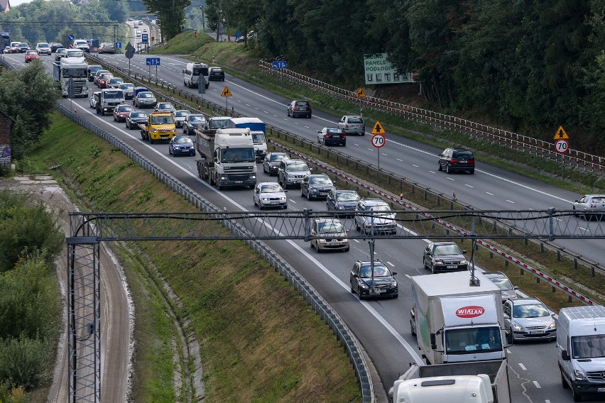 Obecna zakopianka pomiędzy Krakowem a Myślenicami