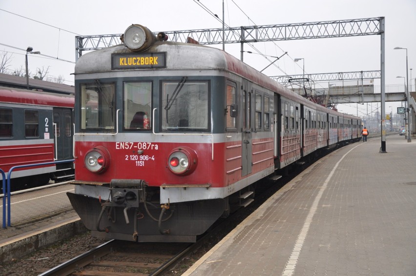 Niedokończony jest jeszcze m.in. daszek nad głównym wejściem...