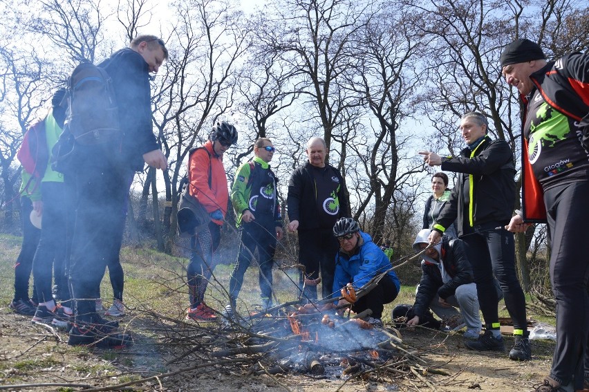 Na rowerach i z kijkami [FOTO]