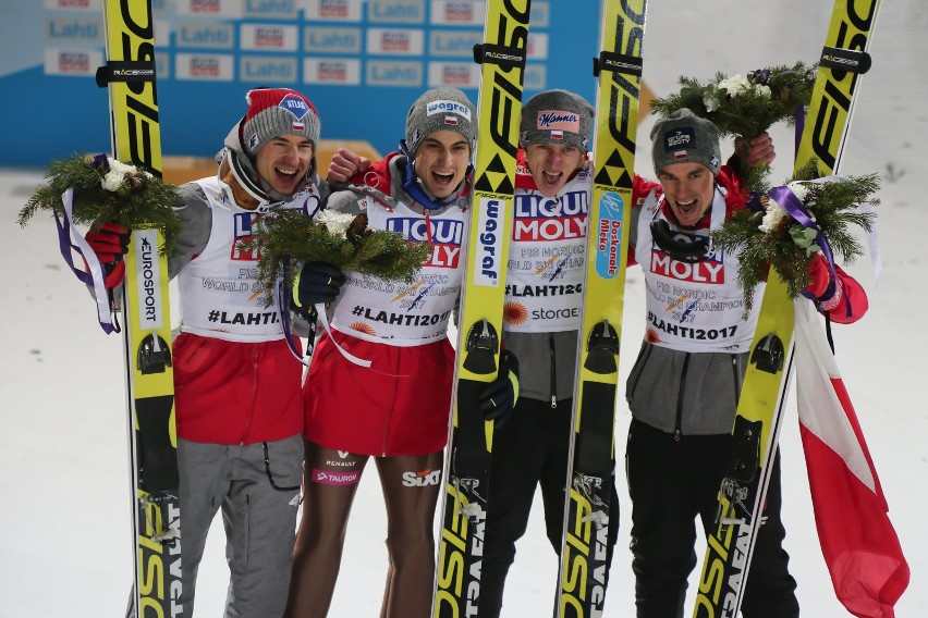 Skoki narciarskie - konkurs drużynowy w Vikersund - Raw Air...