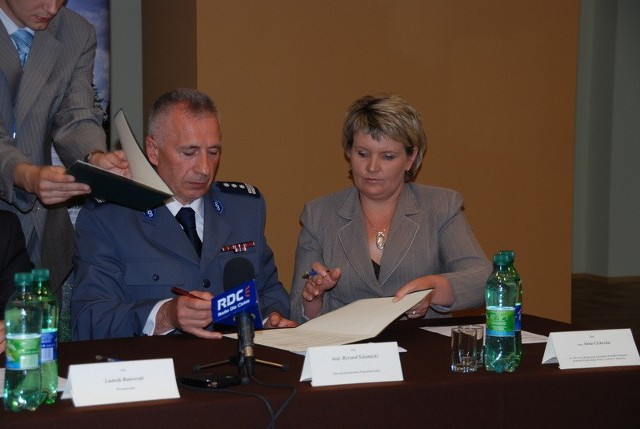 Porozumienie w imieniu mazowieckiej policji podpisał jej szef Ryszard Szkotnicki