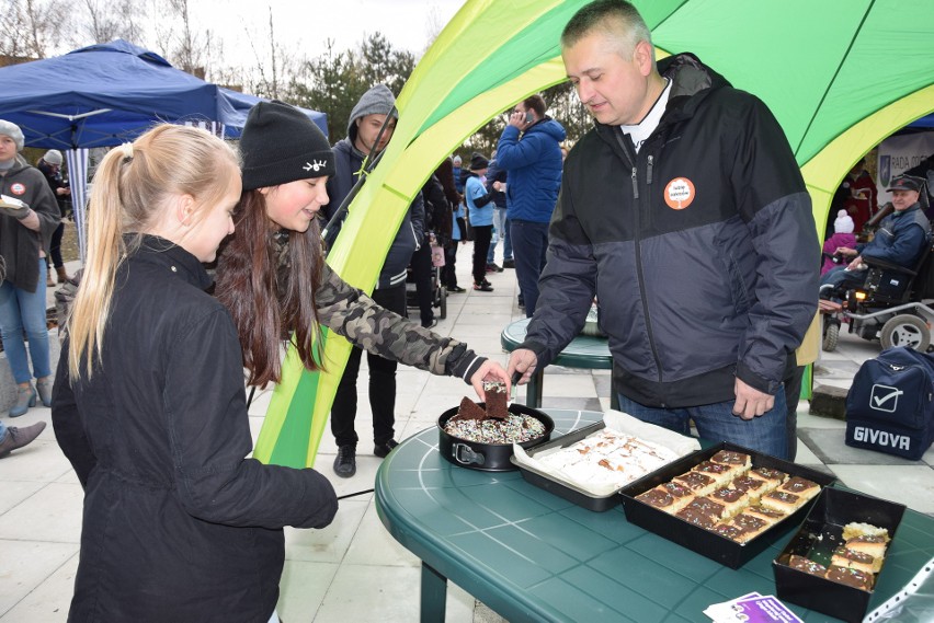 Dziś o godzinie 11.00 uroczyście otwarto Park Jedności na...