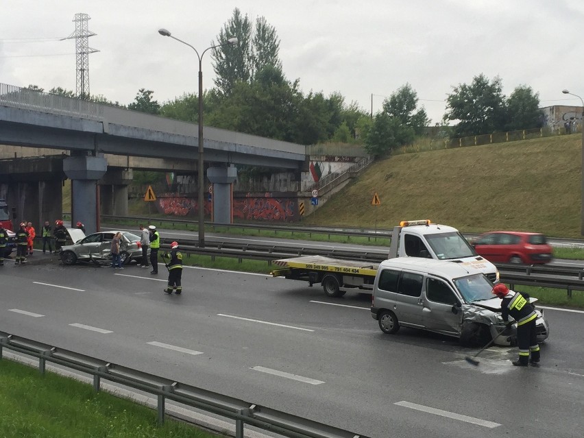 Wypadek na S86 w Sosnowcu [ZDJĘCIA]
